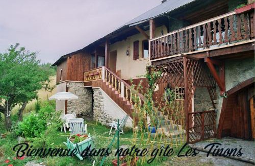 Prunieres House | Pet-Friendly Getaway at Les Tinons - Rated 8.7/10