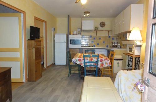 Prunieres House | Pet-Friendly Getaway at Les Tinons - Rated 8.7/10