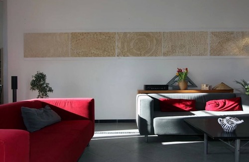 Meulan-en-Yvelines Bed & Breakfast | Discover Les Tourelles de Thun: Spa & Family-Friendly Stay