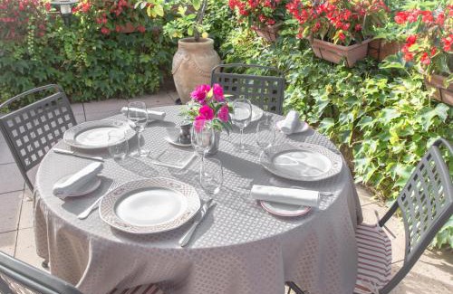 Saint-Jean-Lespinasse Hotel | Discover Les Trois Soleils: Guest Rated 8.7, Oceanfront Escape