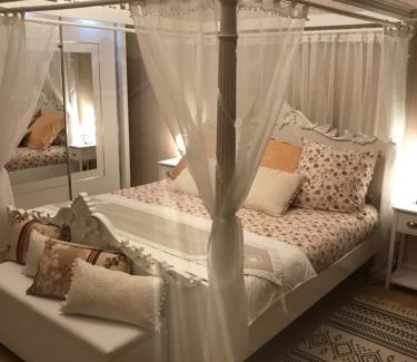 Loupiac House | Oceanfront Escape at Les Trois Tilleuls - Rated 9.8/10