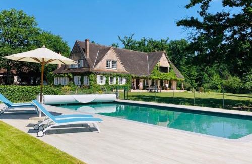 Les Haudeaux Bed & Breakfast | Discover Les Vieux Guays: Oceanfront Retreat with Pool