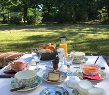 Les Haudeaux Bed & Breakfast | Discover Les Vieux Guays: Oceanfront Retreat with Pool