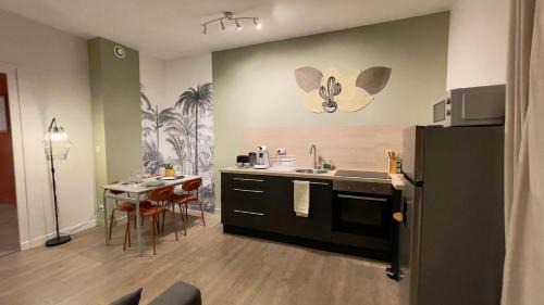 Bourroches Apartment | Les Vignes - T2 cosy, calme, excentré