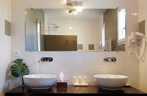 Portel-des-Corbieres House | Eco-Friendly Retreat at Les Villas du Château de Lastours