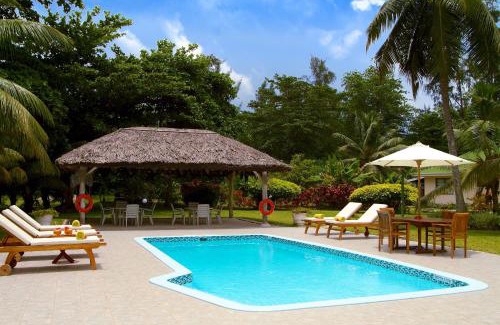 Praslin Island Resort | Discover Les Villas D'or: Oceanfront Retreat with Pool
