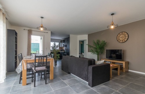 Castelmaurou House | Experience Les Villas de Castel: Villa "les Chênes" Awaits