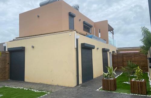 Destrellan Villa | Elegant Les Villas Jasmin with Pool & Jacuzzi by Ocean