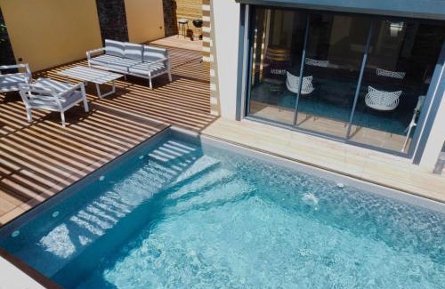 Destrellan Villa | Elegant Les Villas Jasmin with Pool & Jacuzzi by Ocean