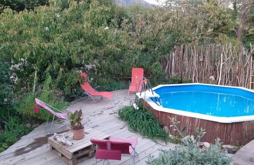 Mons House | Les Violettes: Guest Rated 9.4, Pet & Child Friendly Stay