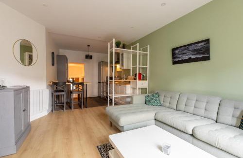 Saint-Saturnin Apartment | Discover LES VOÛTES DE SATURNIN: Pet-Friendly Stay
