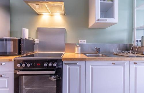 Saint-Saturnin Apartment | Discover LES VOÛTES DE SATURNIN: Pet-Friendly Stay