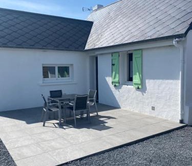 Le Crotoy House | Family-Friendly Getaway at Les Volets Verts - Rated 9.1/10