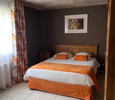 Thieblemont-Faremont Bed & Breakfast | Discover Les Wyllos: Family-Friendly Retreat with Pool & Hot Tub