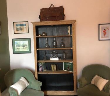 Cazouls-les-Beziers Bed & Breakfast | Inviting LES YUCCAS: Oceanfront Retreat with Pool Access