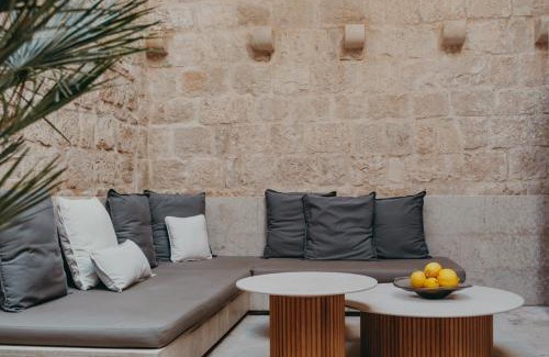 Cove Tri Zala (Zrnovo) Apartment | Experience Lesic Dimitri Palace: Oceanfront Spa Retreat