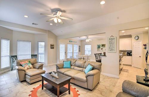 Pirates Beach House | Family-Friendly Salty Dog Galveston House Near the Beach