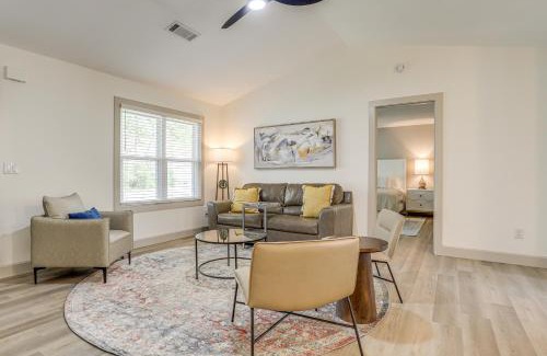 Woodstock House | Less Than 1 Mi to Main St and Amphitheater Woodstock Home!