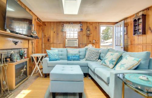 Dennis Port House | Charming Dennis Port Home Near Sea Street Beach