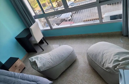 Gemmayzeh Apartment | Convenient Coastal Retreat with Child-Friendly Amenities