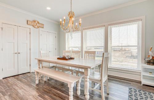 Dauphin Island House | Waterfront Dauphin Island Home Steps to the Beach