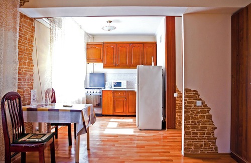 Almaty Apartment | Cozy Lessor Apartments: Pet Friendly with Breakfast Included