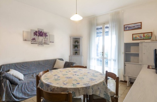 Campo nell'Elba Apartment | Discover LESUGHERE - Sughere Casetta: Pet-Friendly Retreat