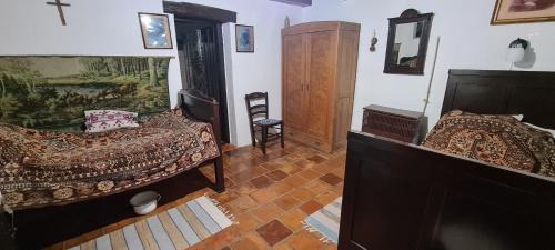 Kemenesmihalyfa House | Elegant Letűnt Idők Vendégház: Pet Friendly & Family Ready