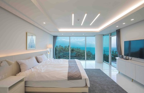 Haeundae Bed & Breakfast | let house