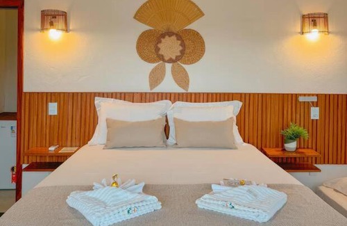 Icarai de Amontada House | Discover Let Village: Oceanfront Escape with Pool Access