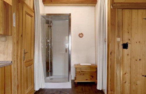 Trebechovice pod Orebem Apartment | Perfect Retreat: Letní byt ve skanzenu for Families