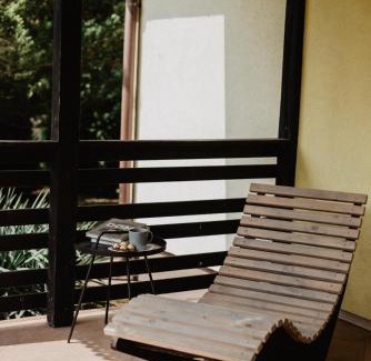 Ogonki Villa | Experience Letniskowa 30 - Year-Round Family Retreat