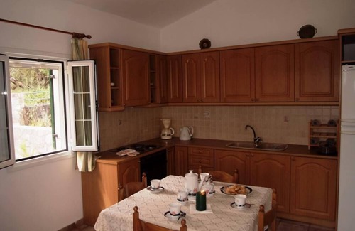 Gaios Villa | Letos Villas - 4 Bedroom Villa with Ocean Views & Pool