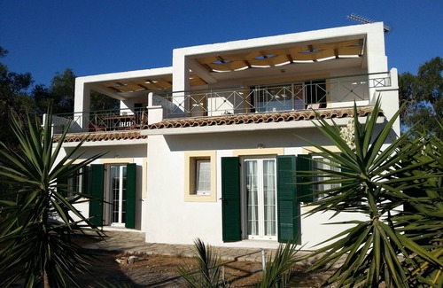 Gaios Villa | Letos Villas - 4 Bedroom Villa with Ocean Views & Pool