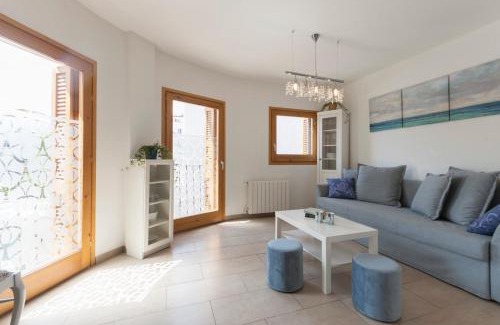 Tossa de Mar Apartment | Family-Friendly Lets Holidays Apartment Minutes from the Beach