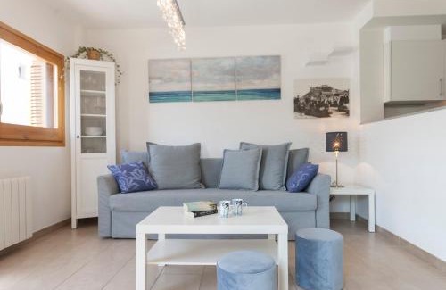 Tossa de Mar Apartment | Family-Friendly Lets Holidays Apartment Minutes from the Beach