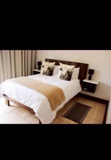 Klerksdorp House | Stay at Letsema Guest House: Ideal for Families and Breakfast Lovers