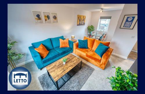Peterborough House | Family-Friendly Letto Serviced Accommodation with Free Parking