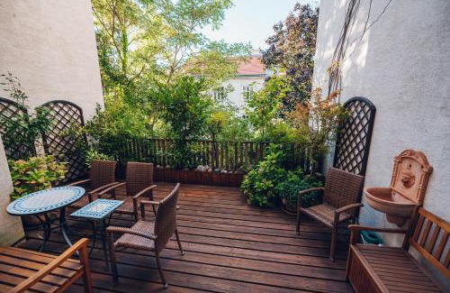 Wahring Apartment | Guest Rated: Leuhusen Boutique Apartments in Vienna