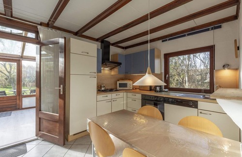 Julianadorp aan zee House | Perfect Bungalow Just 100 Meters from Julianadorp Beach
