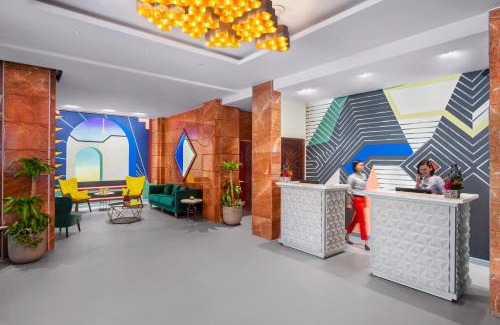 Al Wasl Apartment | Relax at Leva Hotel and Suites Near Downtown with Pool & Spa