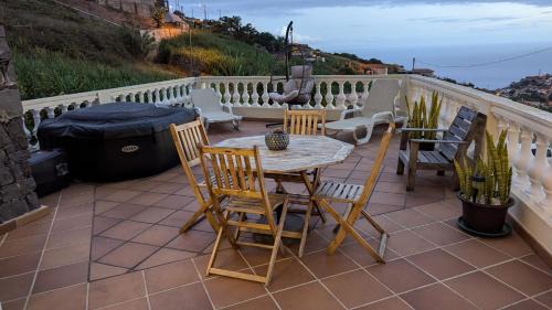 Ponta do Sol House | Pet-Friendly Levada Nova House with Oceanfront Views