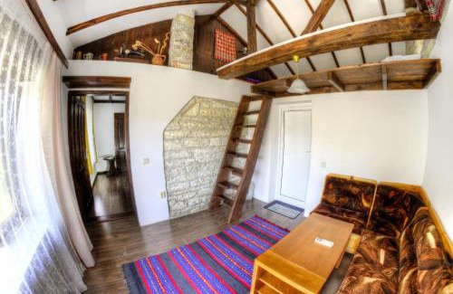 Bulgarevo Villa | Levana Guest House: Family-Friendly Stay with Great Dining