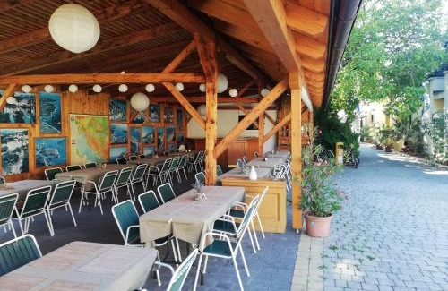 Kophaza Bed & Breakfast | Discover Levanda Panzió: 9/10 Rated, Pet Friendly Escape