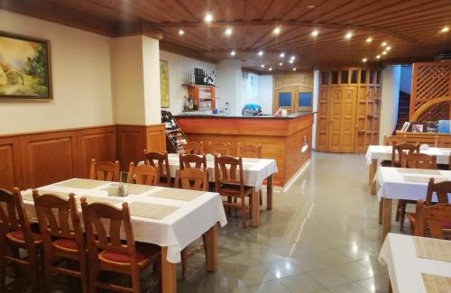 Kophaza Bed & Breakfast | Discover Levanda Panzió: 9/10 Rated, Pet Friendly Escape