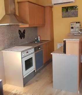 Zalaegerszeg House | Kid-Friendly Comfort at Levendulás Vendégház - Rated 9.7