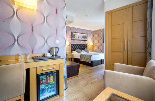 Kagithane Hotel | Discover Levent Hotel Istanbul: Top-Rated with Spa & Dining