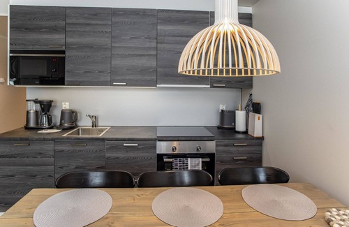 Sirkka House | Relax at Levistar vi as. 6106 with Lake Views & Spa