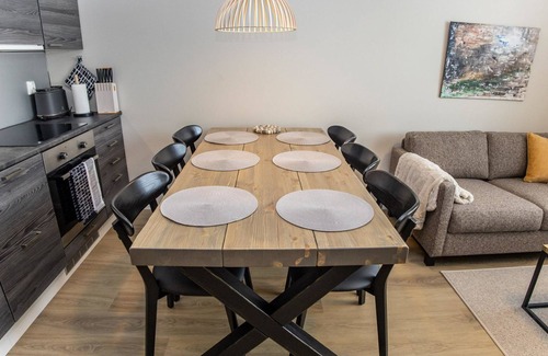 Sirkka House | Relax at Levistar vi as. 6106 with Lake Views & Spa