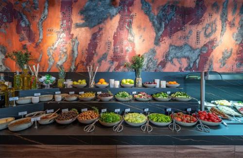 Nilufer Hotel | Explore Comfort at Levor Hotel: 4-Star Getaway Awaits